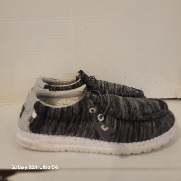 HEY DUDE WALLY STRETCH METEORITE SLIP ON SHOES (sz 8) main image 4